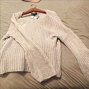 EXPRESS Gray/Silver Sweater NWT